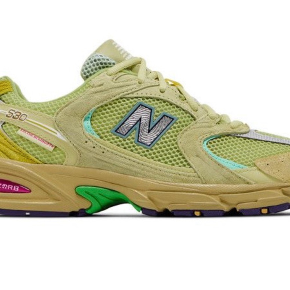 New Balance Women's Multicolor Sneakers